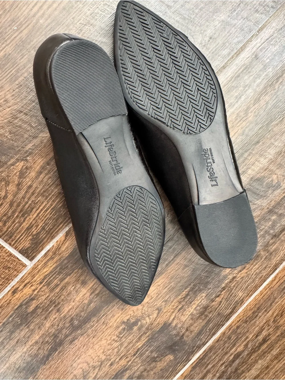 Lifestride Soft System Pointed Toe Ballet Flat Slip On Faux Leather Shoes -sz 8